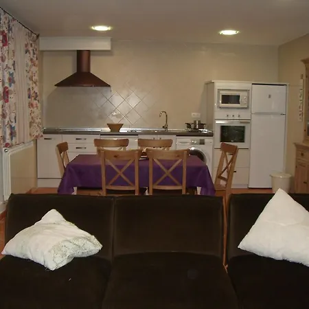 Las Nogueras Country House *